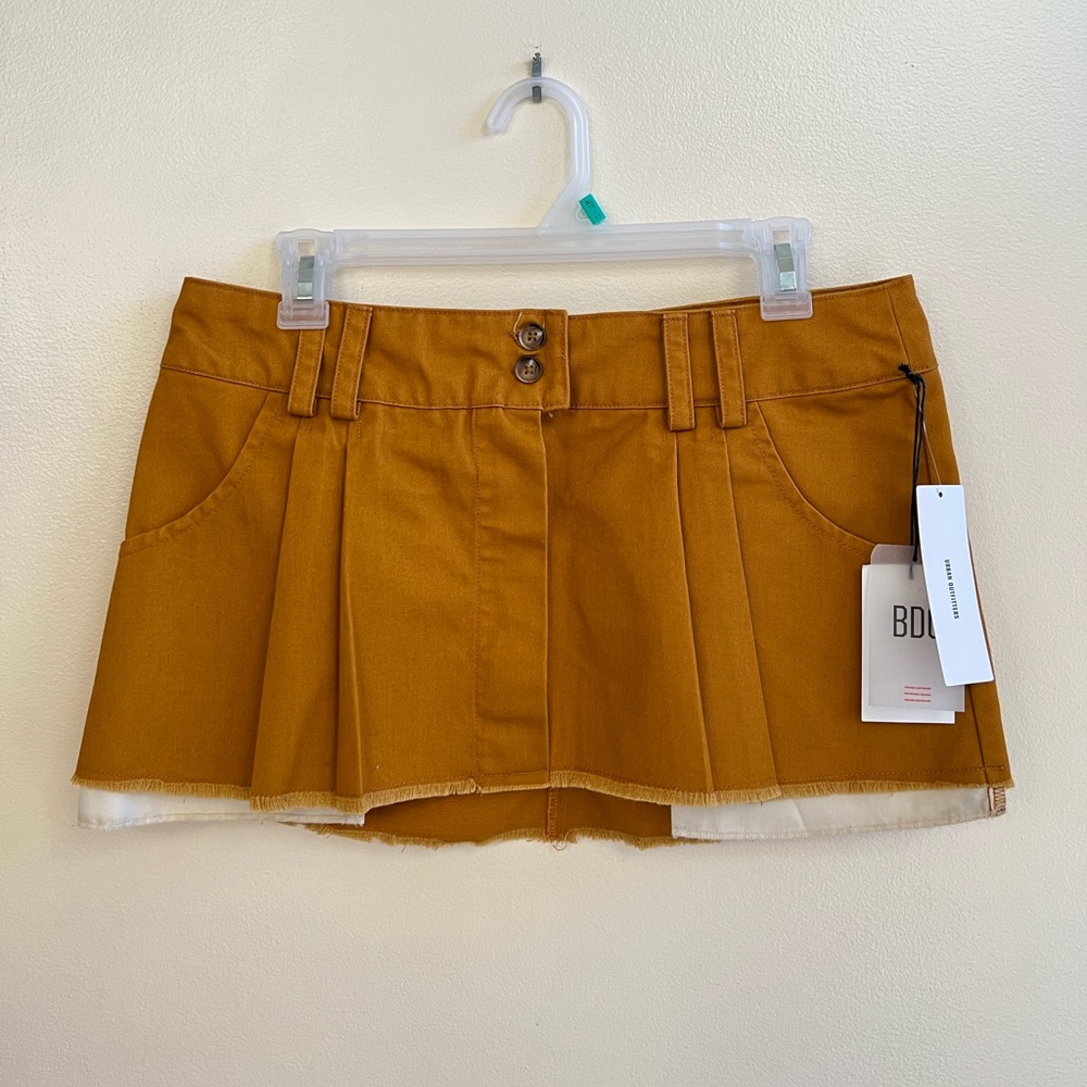 NWT Urban Outfitters BDG Sydney Pleated Low-Rise Mini Skirt Size M